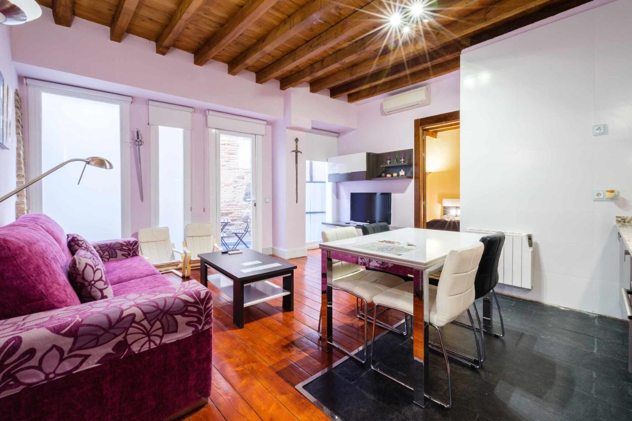 Apartamento Con Patio Junto A La Catedral By Toledo Ap Exterior photo