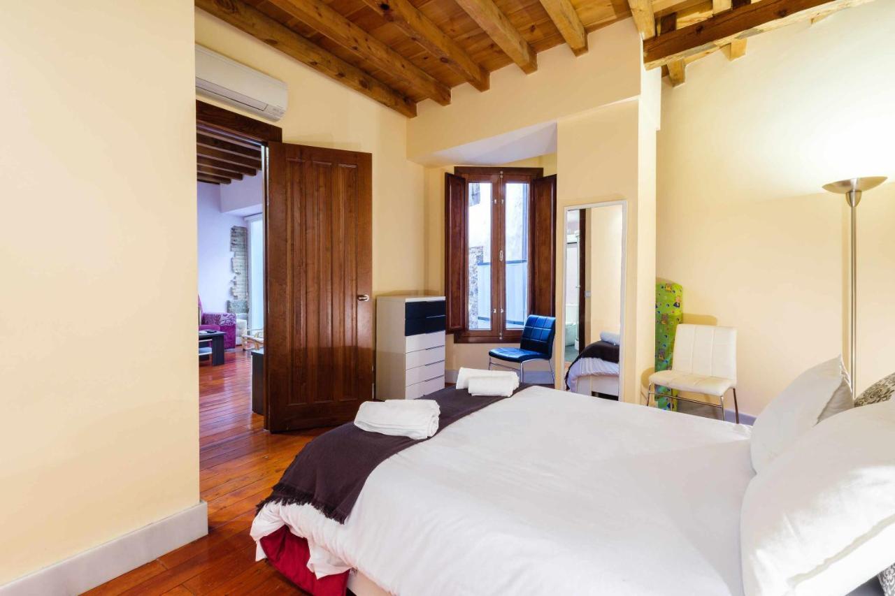 Apartamento Con Patio Junto A La Catedral By Toledo Ap Exterior photo