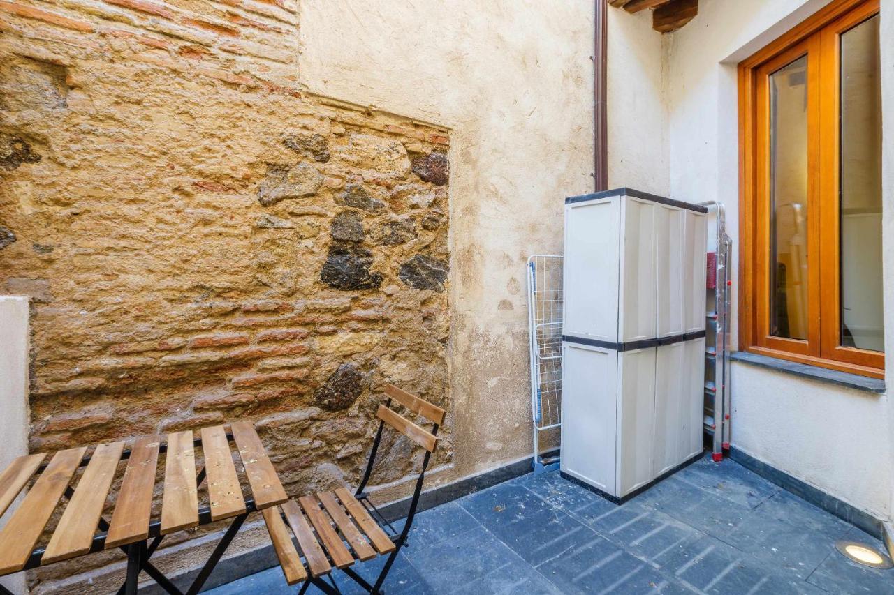 Apartamento Con Patio Junto A La Catedral By Toledo Ap Exterior photo